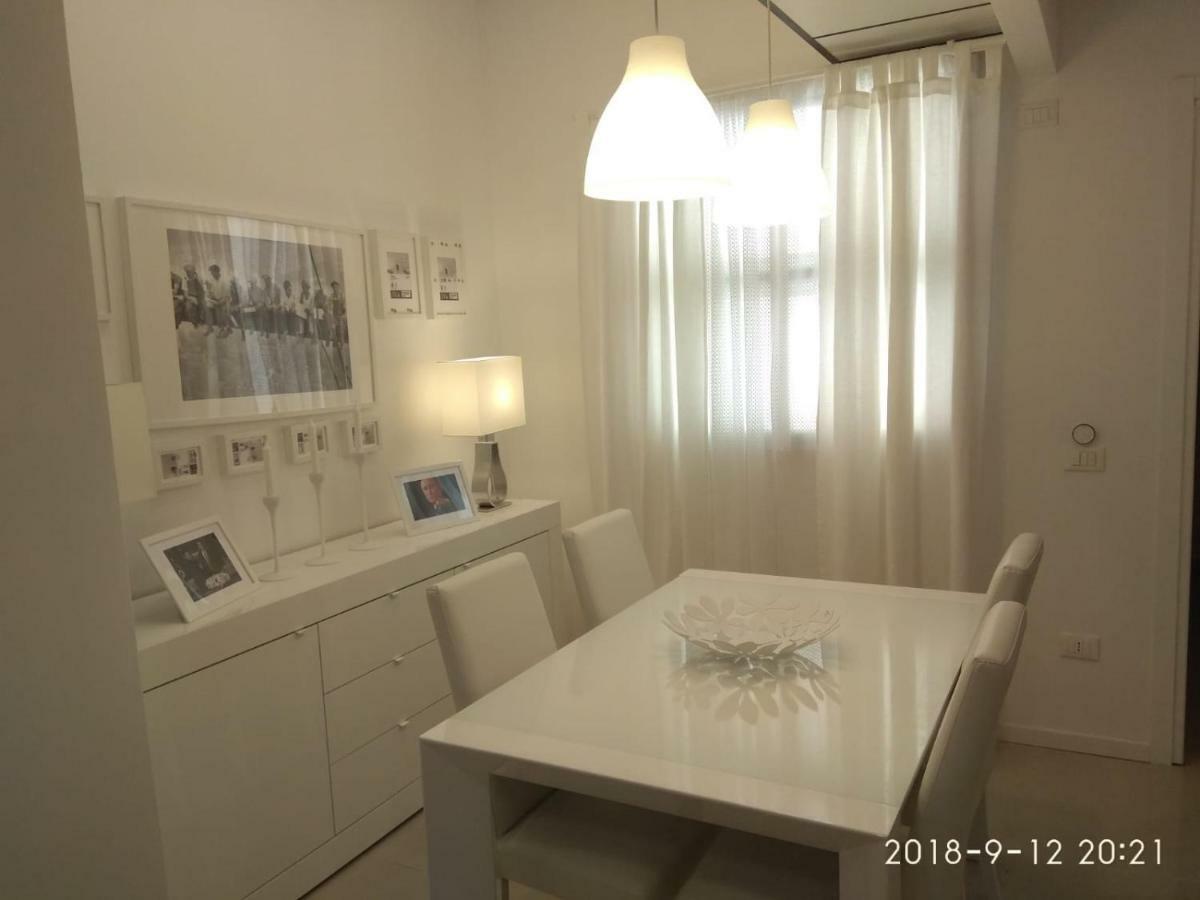Milan Center Luxury House Apartamento Sesto San Giovanni Exterior foto